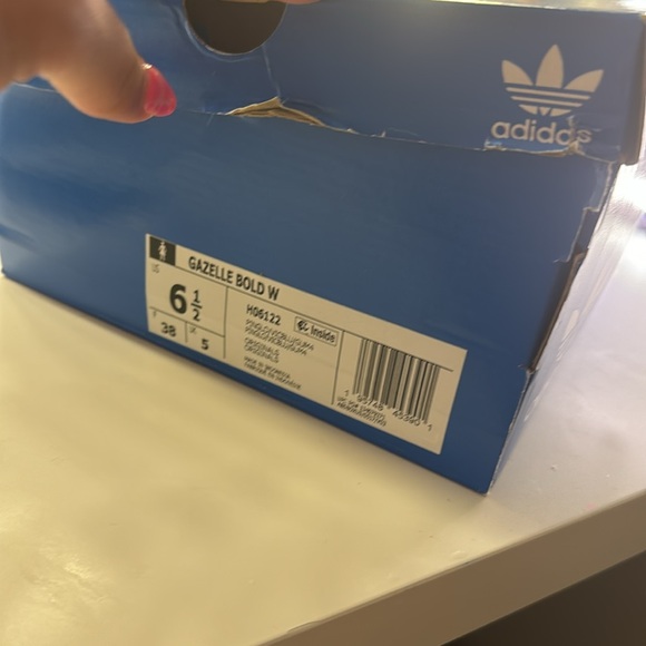 Women’s Gazelle Pink Glow Gum (Pink and Navy) - Picture 5 of 5